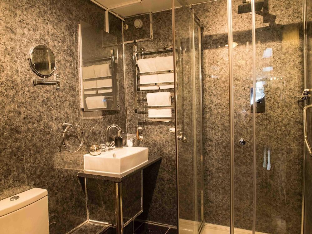 Avo Hotel Londres Extérieur photo